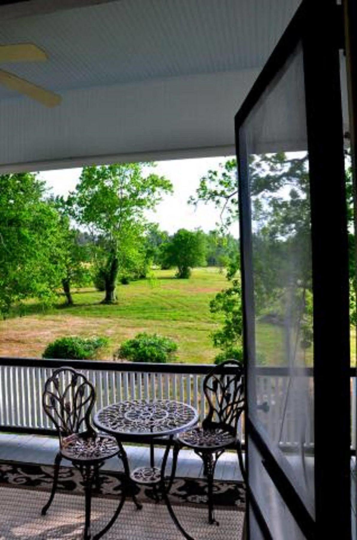 Texas Forest Country Retreat Huntington Bagian luar foto